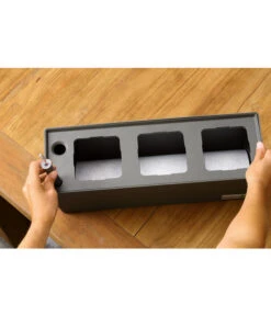 GREENBAR® Wasserstandsanzeiger -Biohort || LECHUZA Verkaufsgeschäft 20150713 335 greenbar steps 3 studio herzig